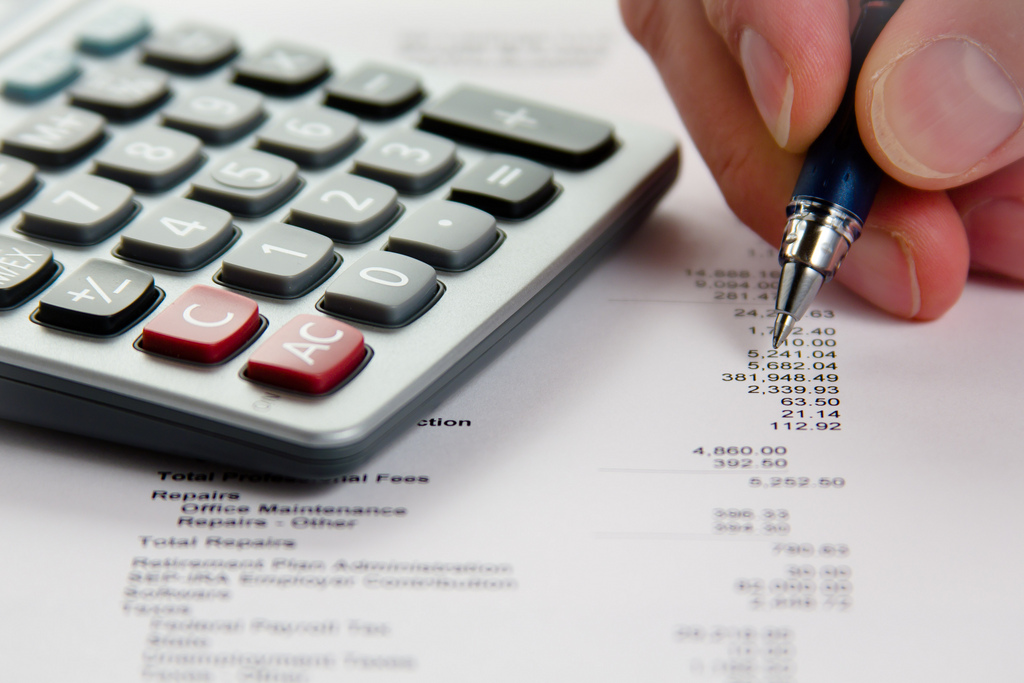 Analyzing Financial Data by Dave Dugdale bank statement photo